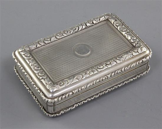 An early Victorian engine turned silver rectangular snuff box by Edward Edwards II, 81mm.